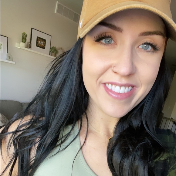 Meet your Posher, Tessie - Picture 1 of 1